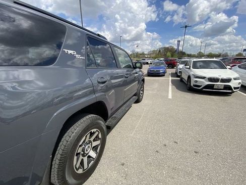 Used 2024 Toyota 4Runner TRD Off-Road image 10