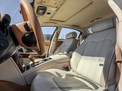 Used 2011 Maserati Quattroporte S RWD image 37