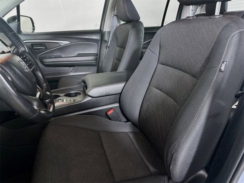 Used 2024 Honda Ridgeline Sport image 8