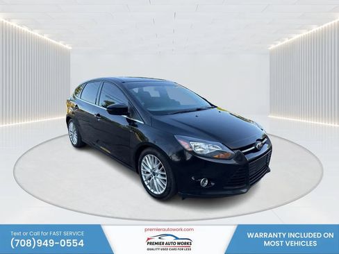 Used 2014 Ford Focus Titanium FWD image 3