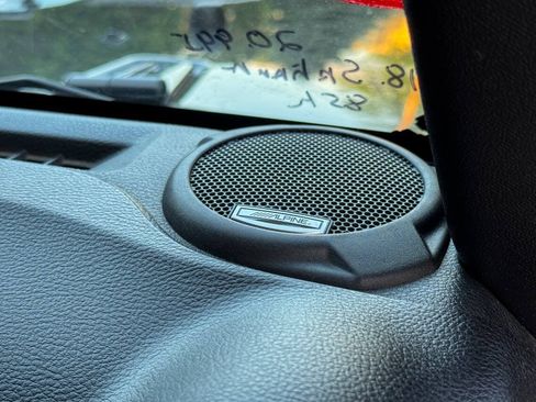 Used 2018 Jeep Wrangler Unlimited Sahara w/ Dual Top Group AWD/4WD image 13