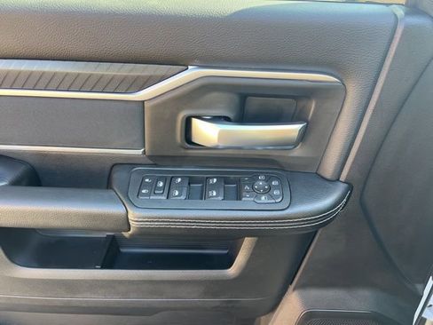 New 2026 RAM 3500 Big Horn AWD/4WD image 6
