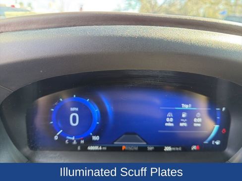 Used 2020 Ford Explorer Platinum w/ Premium Technology Package image 20