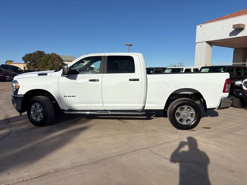Used 2024 RAM 2500 Big Horn AWD/4WD image 8