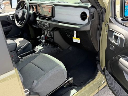 New 2026 Jeep Wrangler Sport AWD/4WD image 17