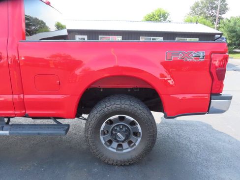 Used 2019 Ford F250 Lariat w/ Lariat Ultimate Package AWD/4WD image 14