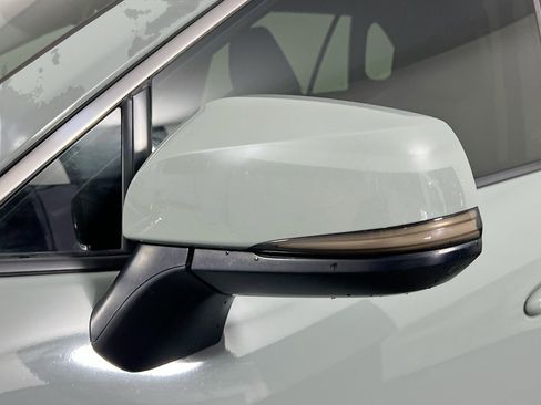 Used 2021 Toyota RAV4 XLE FWD image 12