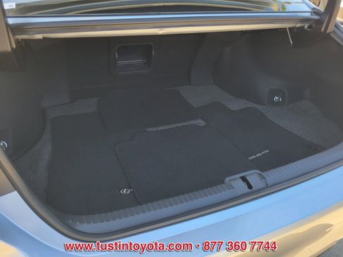 Used 2024 Lexus ES 350 w/ Accessory Package (Z1) FWD image 13