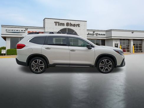 Used 2024 Subaru Ascent Touring image 6