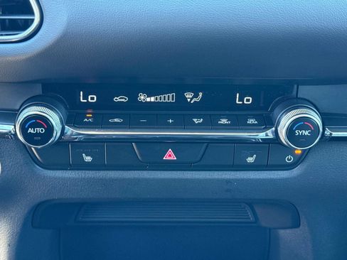 Certified 2025 MAZDA CX-30 AWD 2.5 S w/ Premium Package image 23