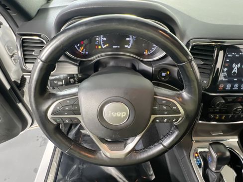 Used 2021 Jeep Grand Cherokee Limited w/ Quick Order Package 2GK 80th image 11