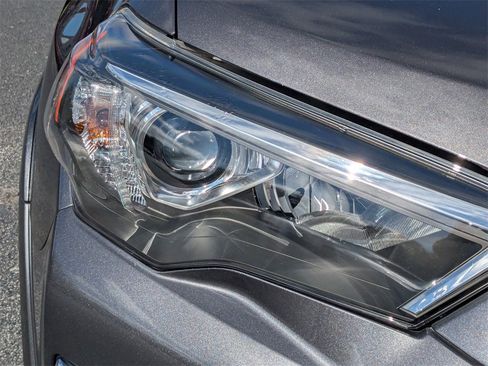 Used 2023 Toyota 4Runner Limited image 10