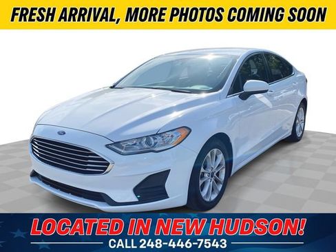 Used 2020 Ford Fusion SE FWD image 1