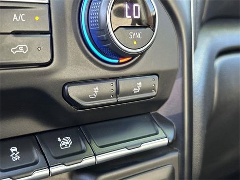 Used 2020 Chevrolet Silverado 1500 LT w/ All-Star Edition image 36