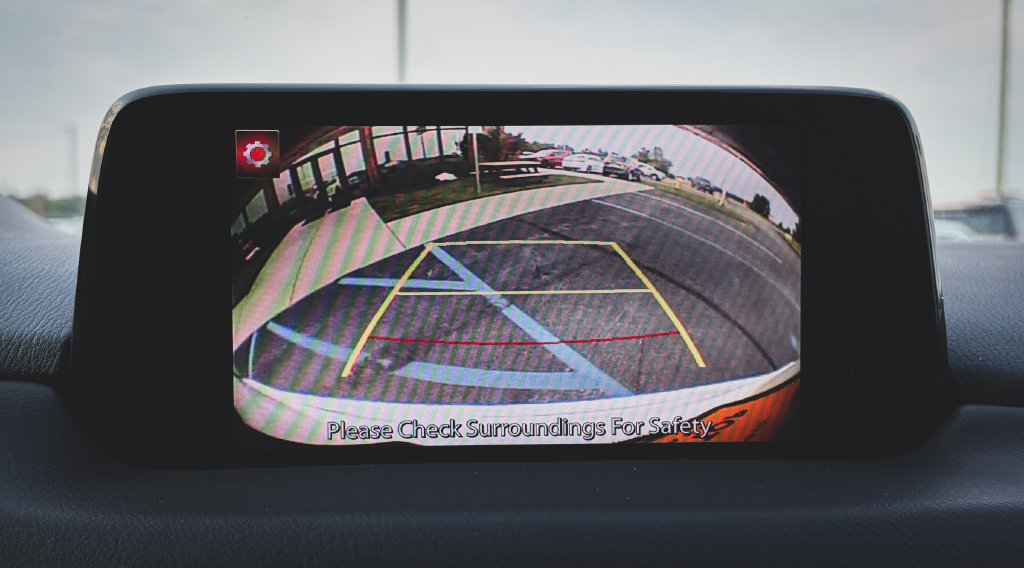 Used 2020 MAZDA CX-5 Touring FWD image 3