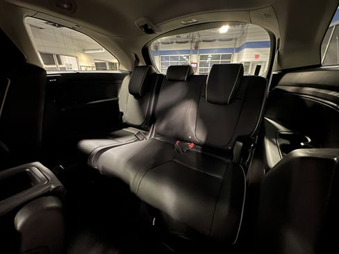 New 2026 Honda Odyssey Touring image 21