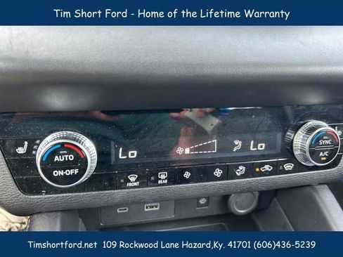 Used 2023 Mitsubishi Outlander LE image 19