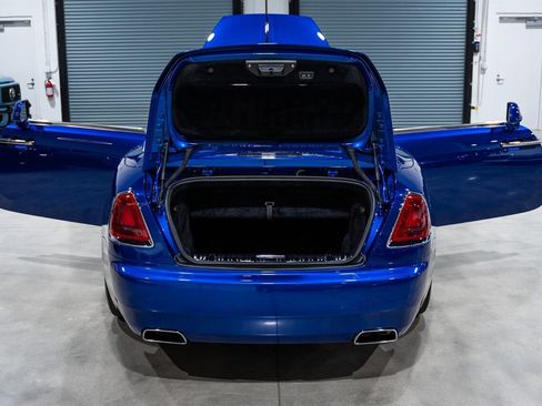 Used 2016 Rolls-Royce Dawn image 43