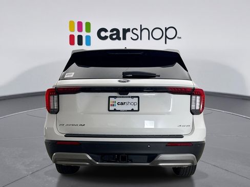 Used 2025 Ford Explorer Platinum image 4