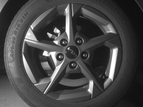 Used 2025 Kia K4 image 12