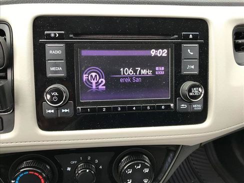 Used 2021 Honda HR-V LX image 15