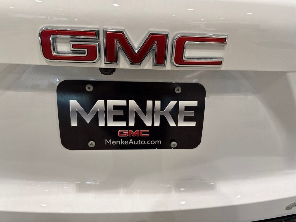 New 2026 GMC Terrain AT4 w/ LPO, Floor Liner Package AWD/4WD image 9