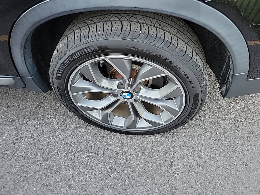Used 2017 BMW X3 xDrive28i AWD/4WD image 6