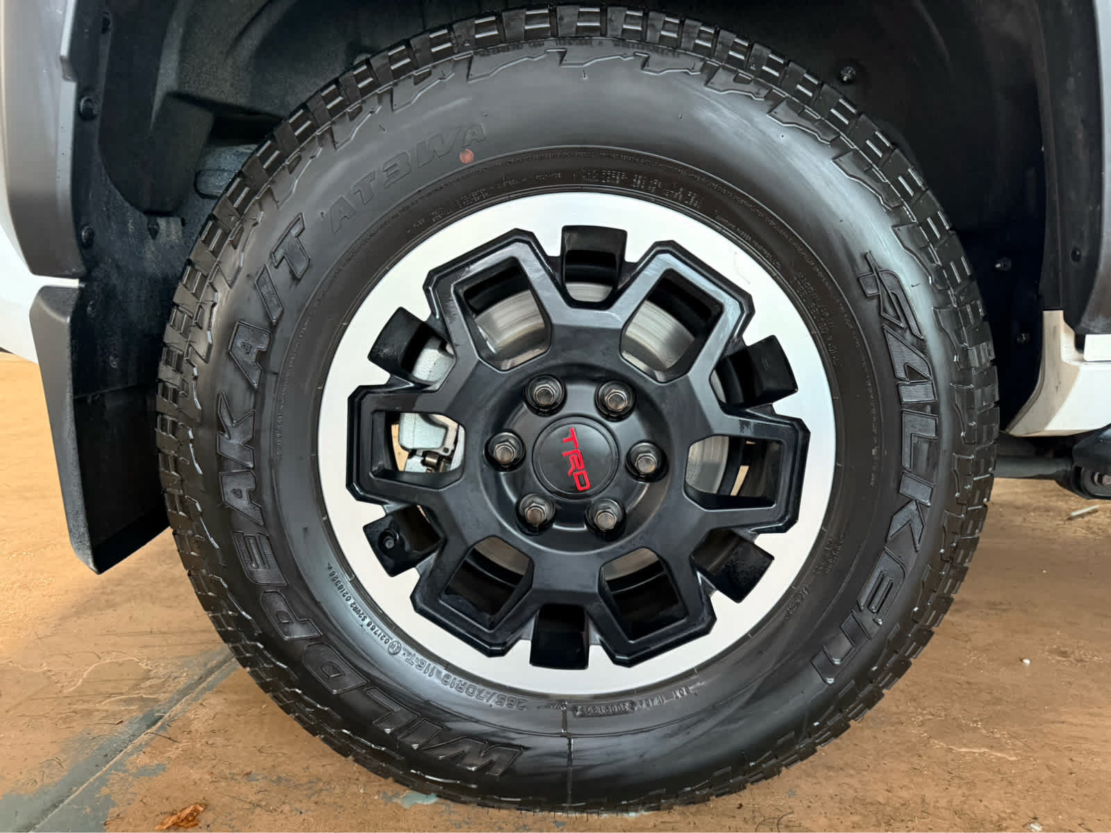 Used 2025 Toyota 4Runner TRD Off-Road Premium AWD/4WD image 9