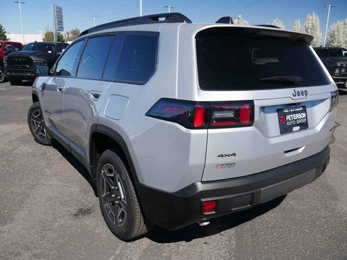 New 2026 Jeep Cherokee Limited AWD/4WD image 15