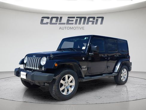 Used 2016 Jeep Wrangler Unlimited Sahara w/ Connectivity Group AWD/4WD image 1