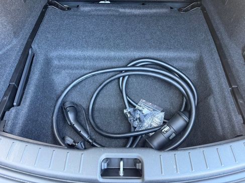 Used 2024 Polestar Polestar 2 image 43