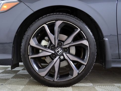 Used 2025 Honda Civic Sport image 11