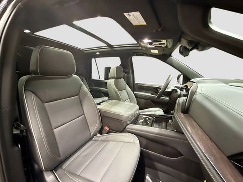 New 2026 Chevrolet Tahoe Premier image 32