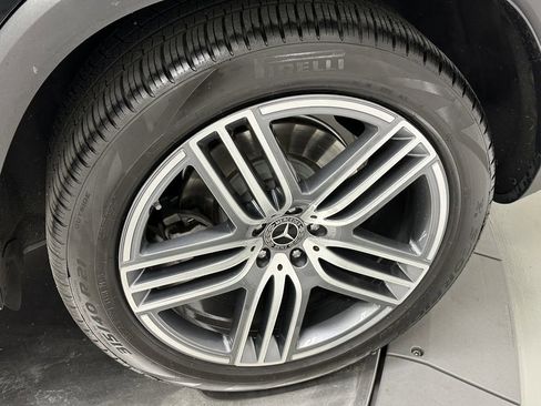 Certified 2023 Mercedes-Benz GLS 450 4MATIC image 25