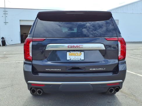 Used 2024 GMC Yukon XL Denali AWD/4WD image 5