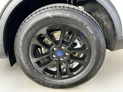 Certified 2021 Ford Escape SE w/ Convenience Package image 8