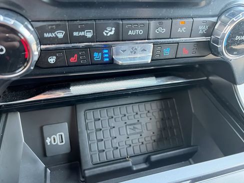 Used 2025 Ford F150 Lariat w/ Equipment Group 502A High AWD/4WD image 21