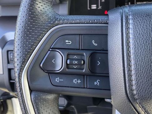 Used 2025 Toyota 4Runner SR5 image 22