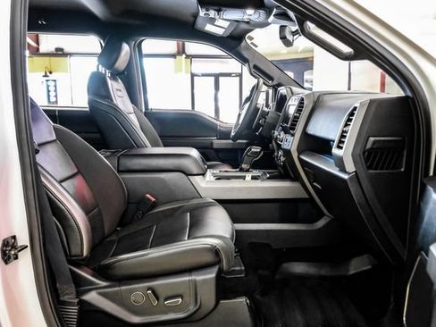Used 2019 Ford F150 Raptor w/ Equipment Group 802A Luxury AWD/4WD image 31