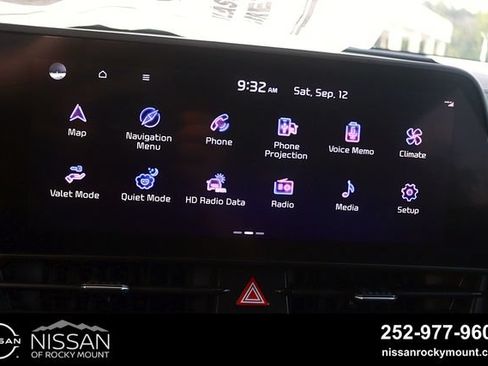 Used 2024 Kia Sportage X-Line w/ X-Line Premium Package AWD/4WD image 32