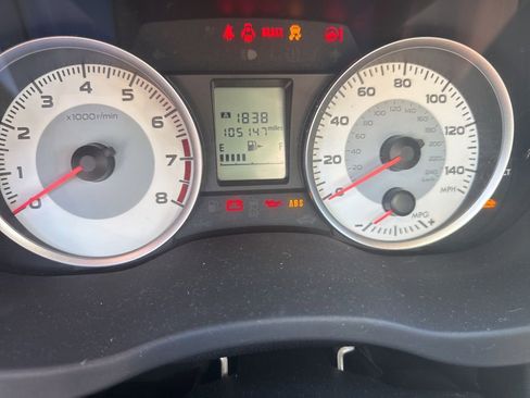 Used 2013 Subaru Impreza 2.0i Premium w/ Alloy Wheel Pkg + Moonroof image 6