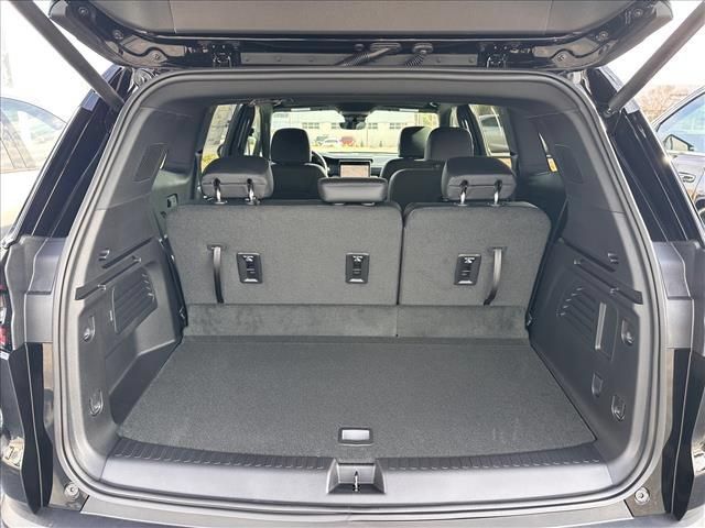 New 2026 GMC Acadia Elevation w/ Black Edition FWD image 34