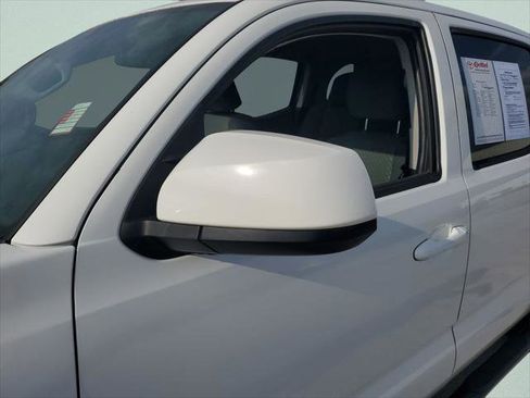 Certified 2023 Toyota Tacoma SR AWD/4WD image 26
