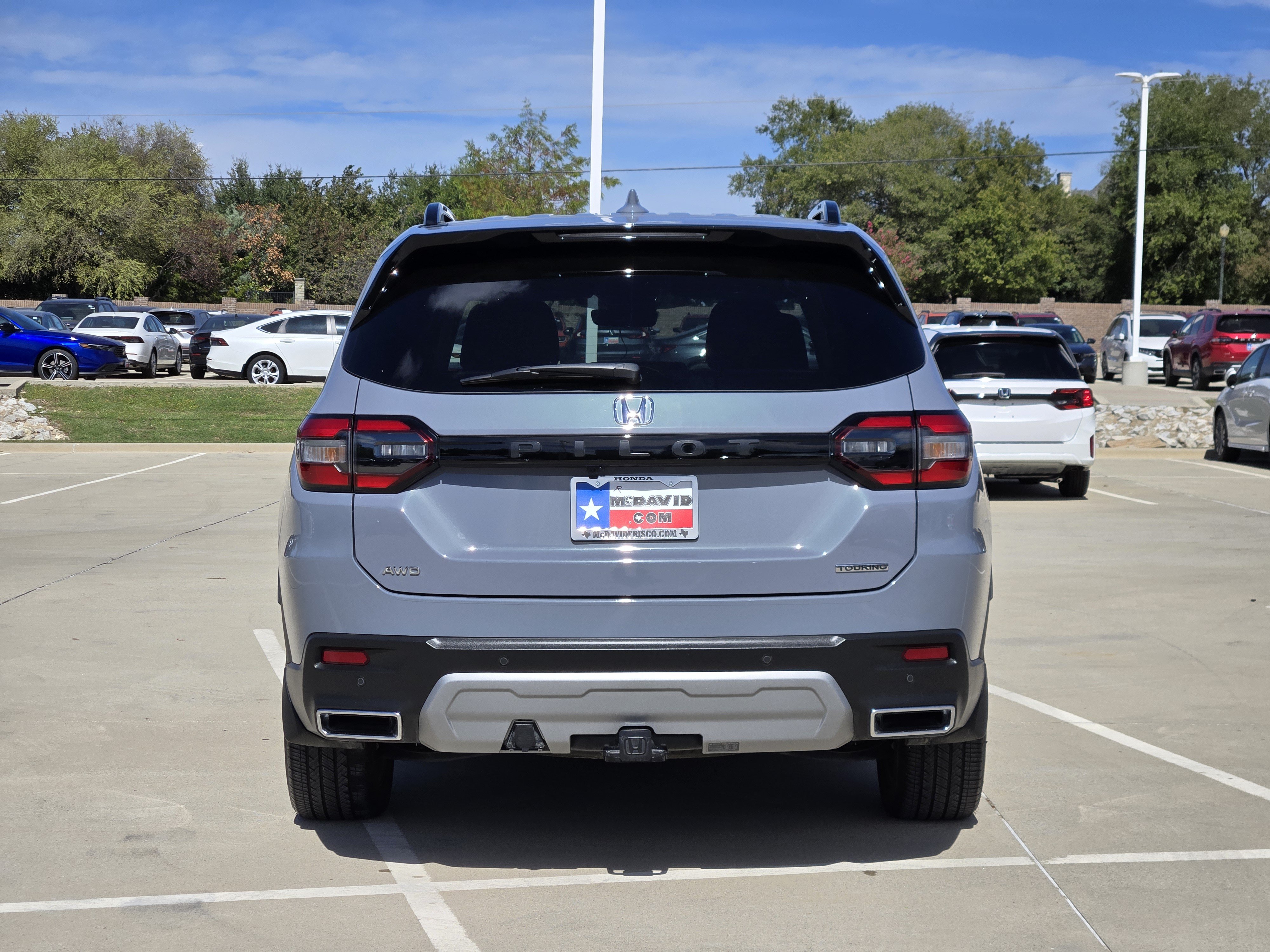 Certified 2025 Honda Pilot Touring image 7