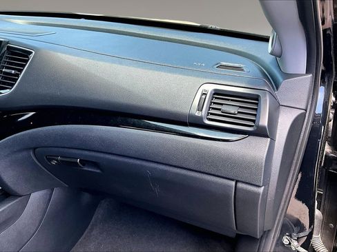 Used 2021 Honda Pilot Elite image 27