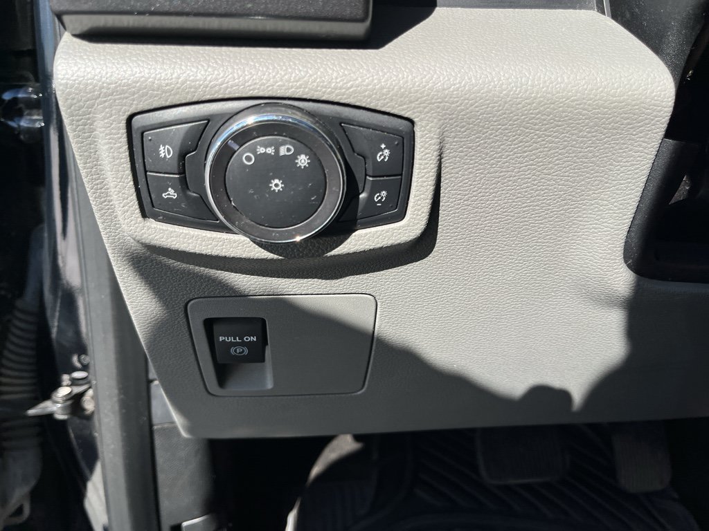 Used 2018 Ford F150 XLT AWD/4WD image 11