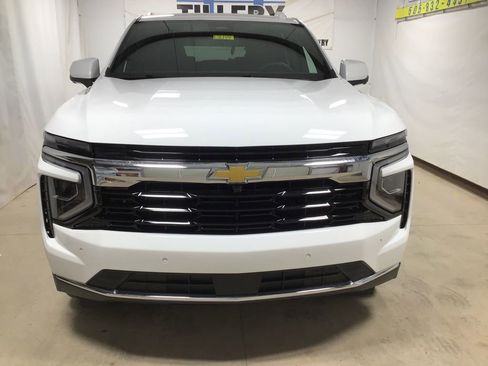 New 2026 Chevrolet Tahoe LS image 2