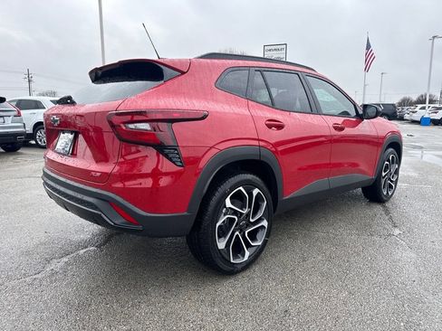 New 2026 Chevrolet Trax RS w/ Driver Confidence Package image 8