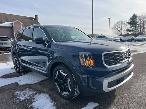 New 2025 Kia Telluride S image 5