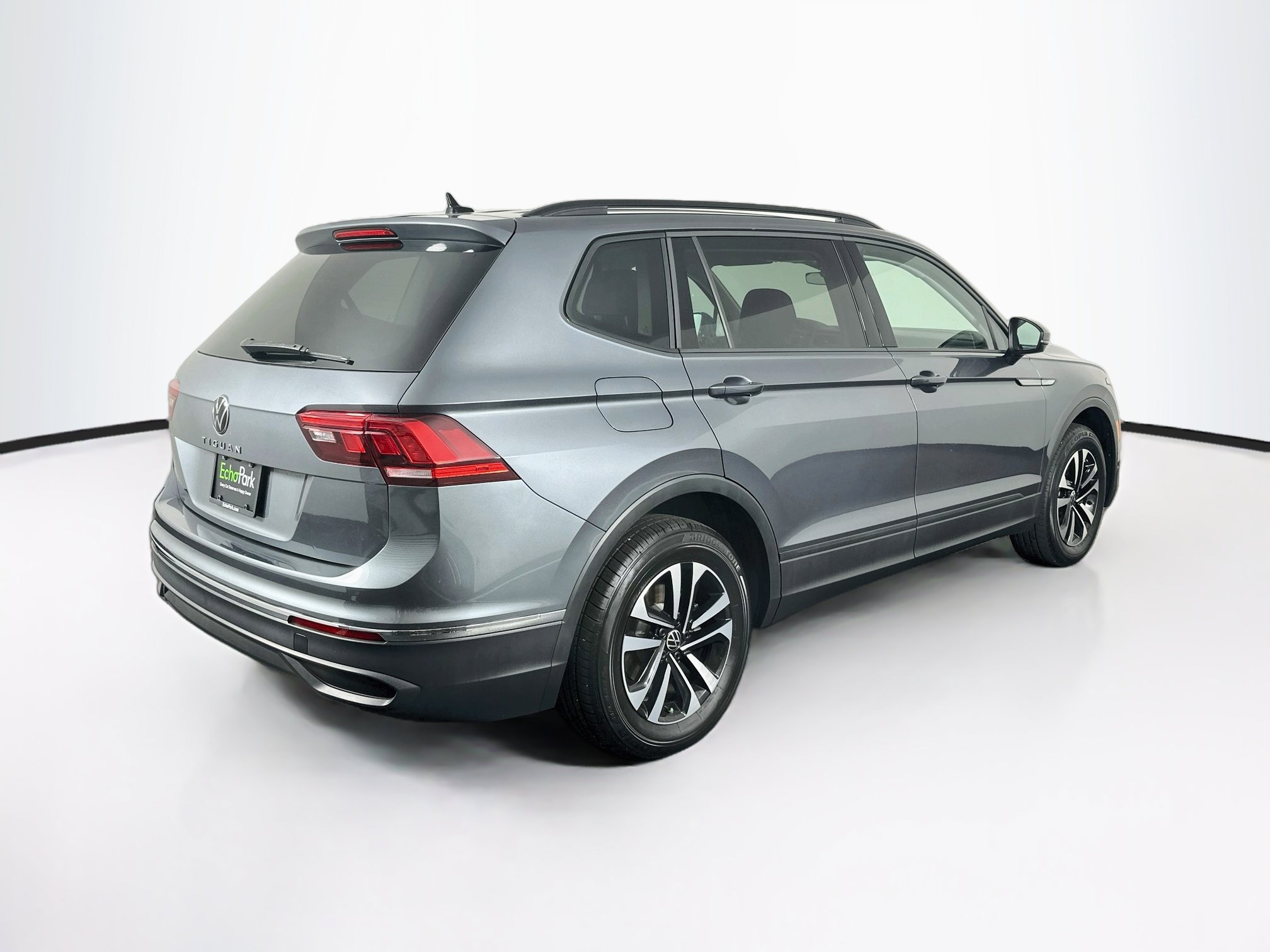 Used 2024 Volkswagen Tiguan S FWD image 9